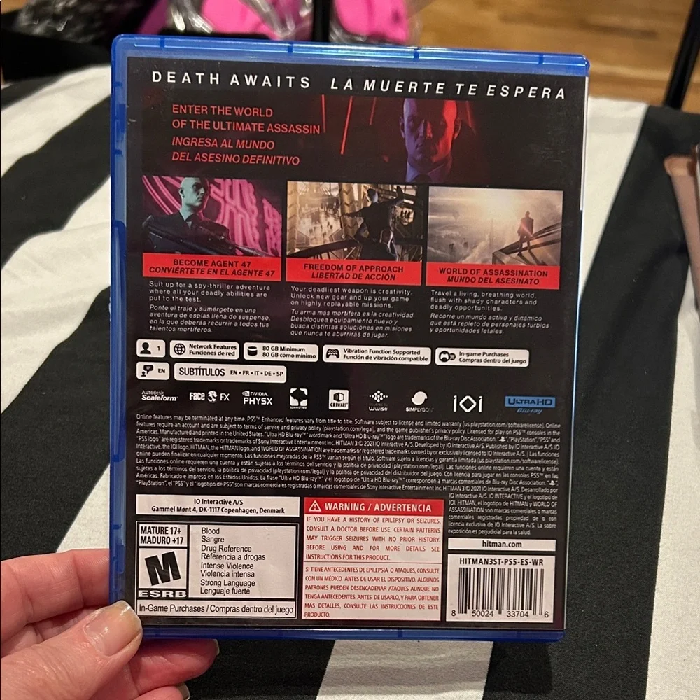 PS5 Hitman III Game - Blue and Black Cover